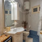 House Of Velenia - 2 Bedroom Near Old Town, Airport And Bus Station Lägenhet