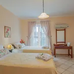 House Of Velenia - 2 Bedroom Near Old Town, Airport And Bus Station