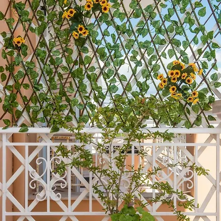 House Of Velenia - 2 Bedroom Near Old Town, Airport And Bus Station * Corfu (city)