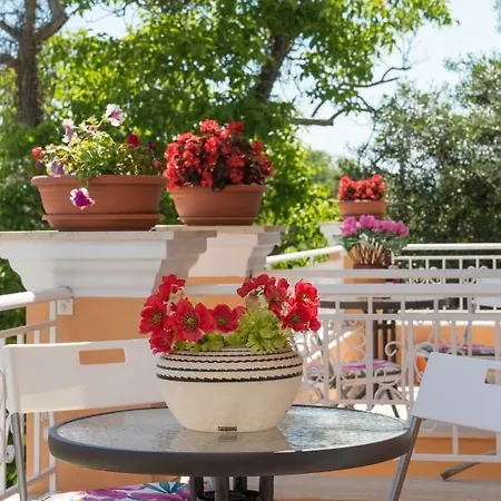 House Of Velenia - 2 Bedroom Near Old Town, Airport And Bus Station Corfu (city)
