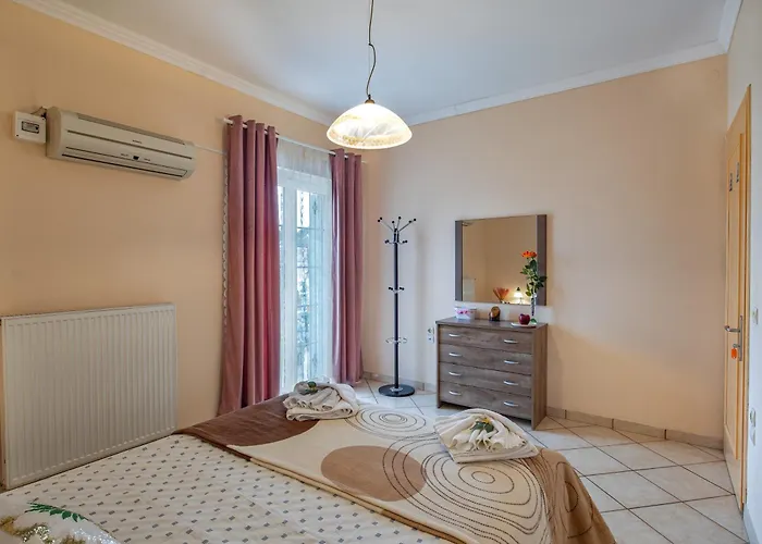House Of Velenia - 2 Bedroom Near Old Town, Airport And Bus Station Appartement Corfu (city)