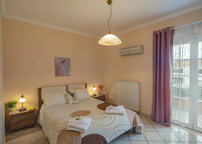 House Of Velenia - 2 Bedroom Near Old Town, Airport And Bus Station דירה
