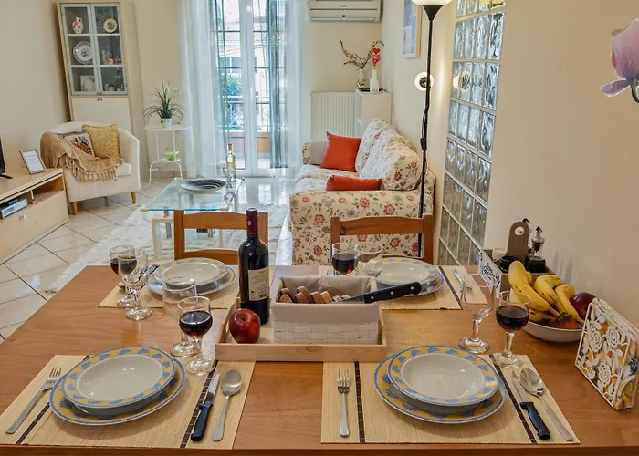 House Of Velenia - 2 Bedroom Near Old Town, Airport And Bus Station *