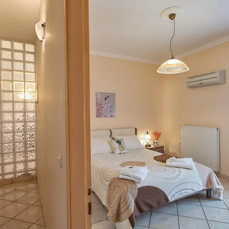 Apartament House Of Velenia - 2 Bedroom Near Old Town, Airport And Bus Station *